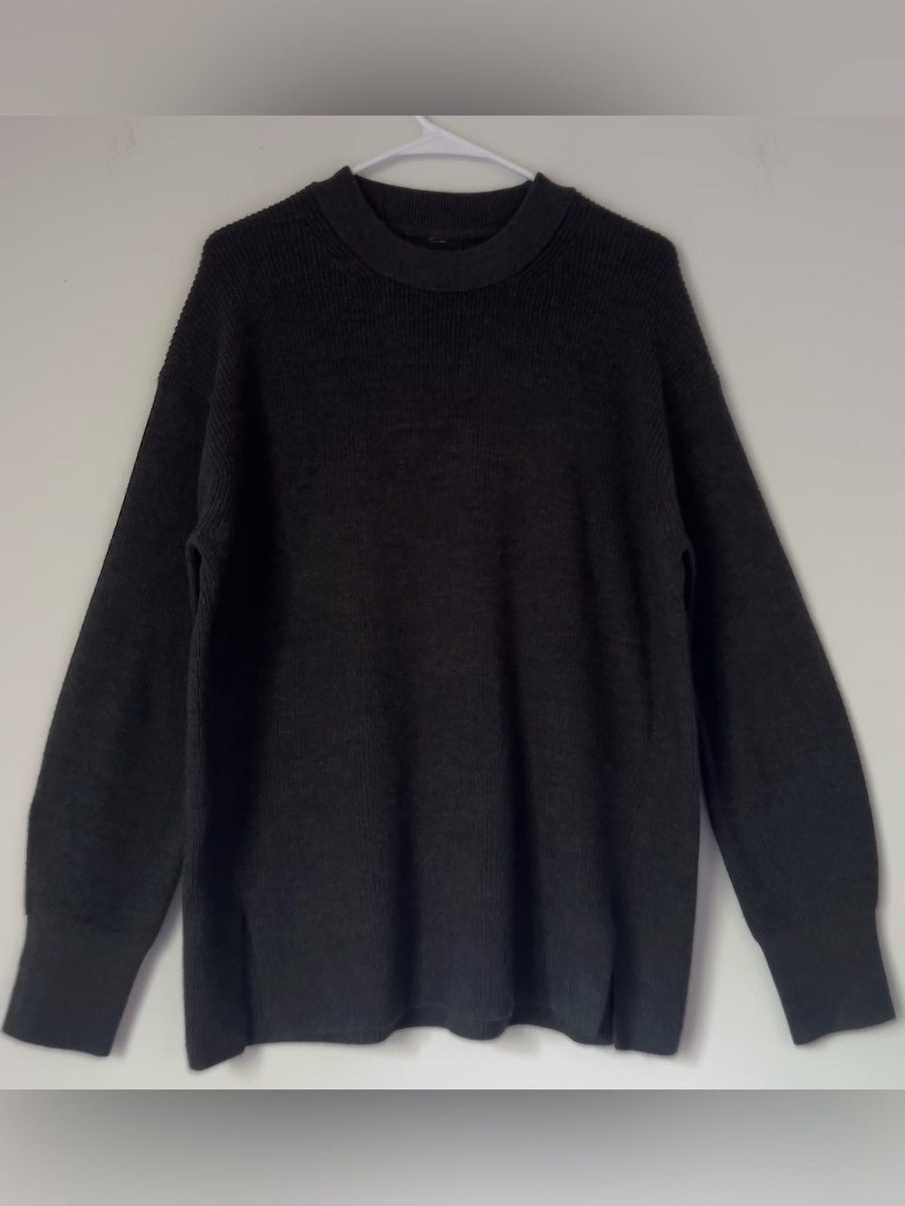 Lululemon Merino Wool-Blend Ribbed Crewneck Sweater Grey Charcoal Size 8 LW3GKAS